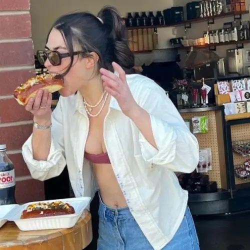 elovata image 1